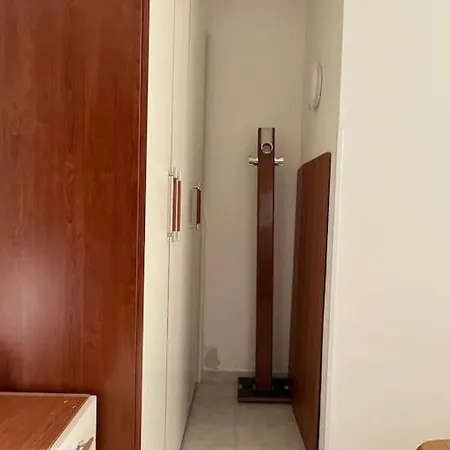 Ferienwohnung Bilocale Confortevole A Due Passi Dalla Stazione Florenz Exterior foto